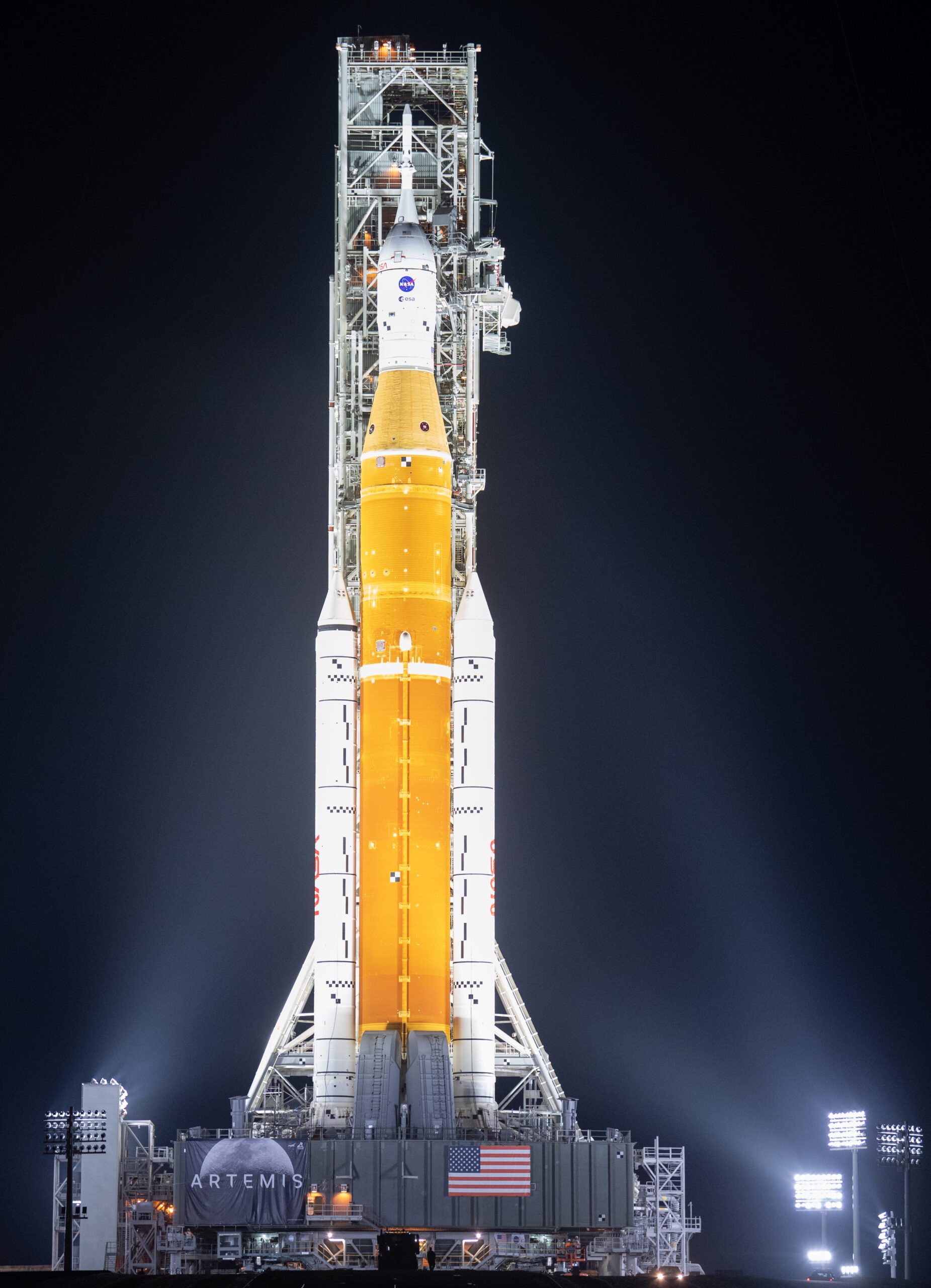 La Nasa Lleva El Sls A La Plataforma De Lanzamiento Por Primera Vez