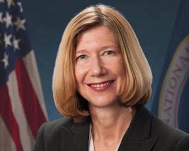 Kathy Lueders; Credits: NASA