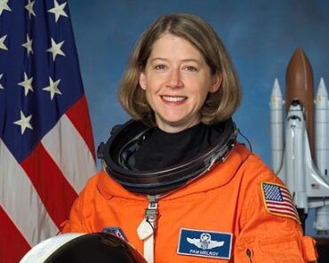 Pamela Melroy as astronaut. Credits: NASA/ Wikipedia