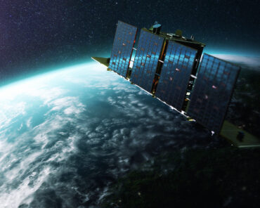 Image: SAR satellite system (Credit: ICEYE)