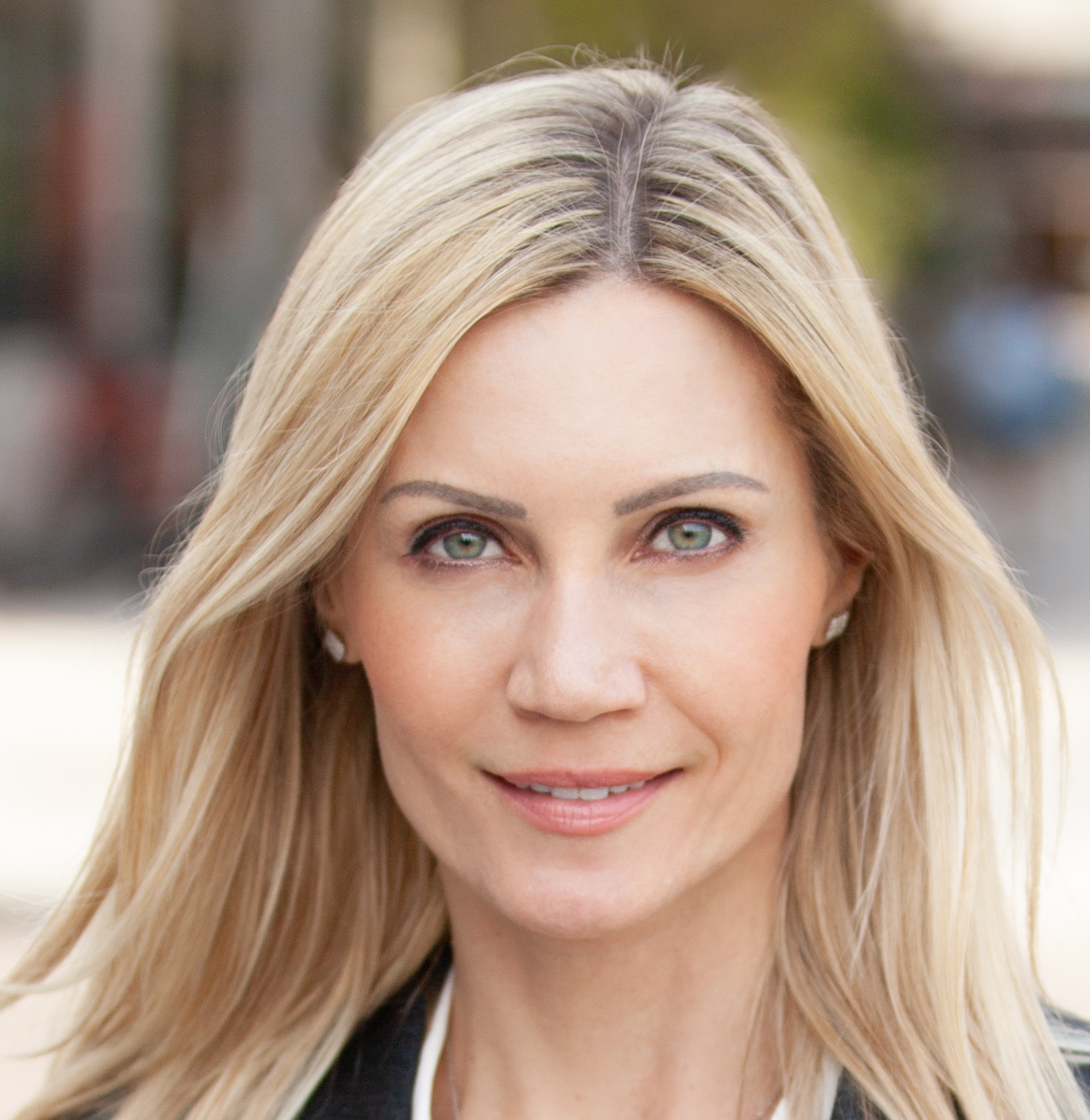 33 Minutes With Dr Jana Robinson Economic And Financial Dimensions