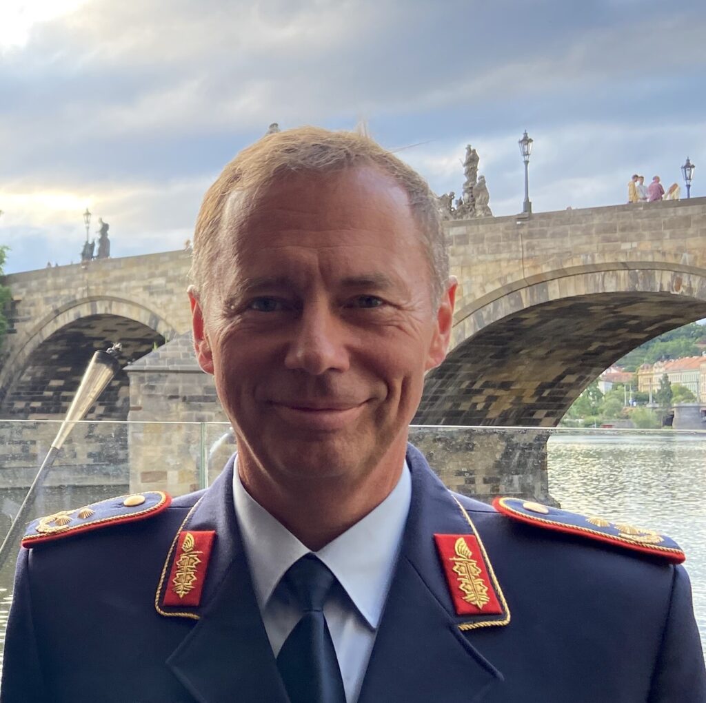 German Space Command’s Major General Traut Warns of Russian Threat to Commercial Satellite Networks