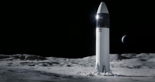 Artist's concept of Starship on the moon. Credit SpaceX