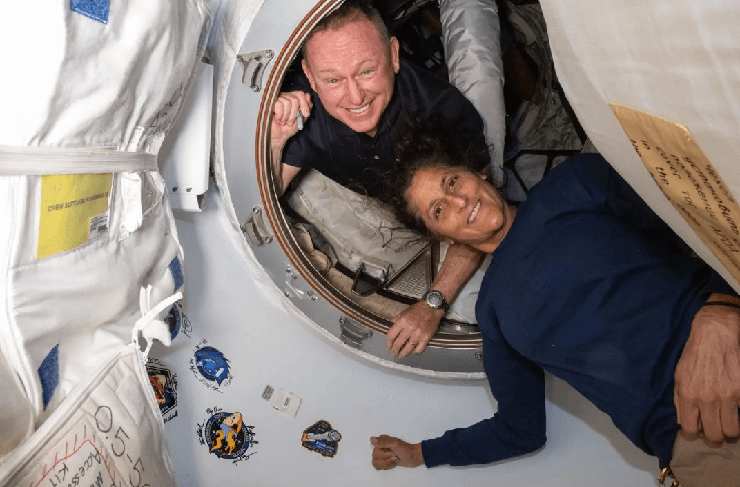 Astronauts Wilmore and Williams Return to Earth After 286-day Mission