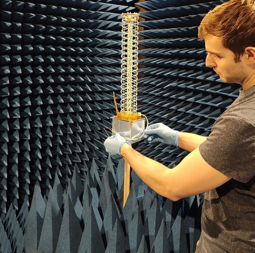 Oxford Space Systems Deploys S-Band Helical Antenna in Orbit for Astro Digital