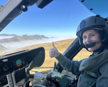ESA Astronauts Complete Helicopter Training in Preparation for Future Lunar Missions