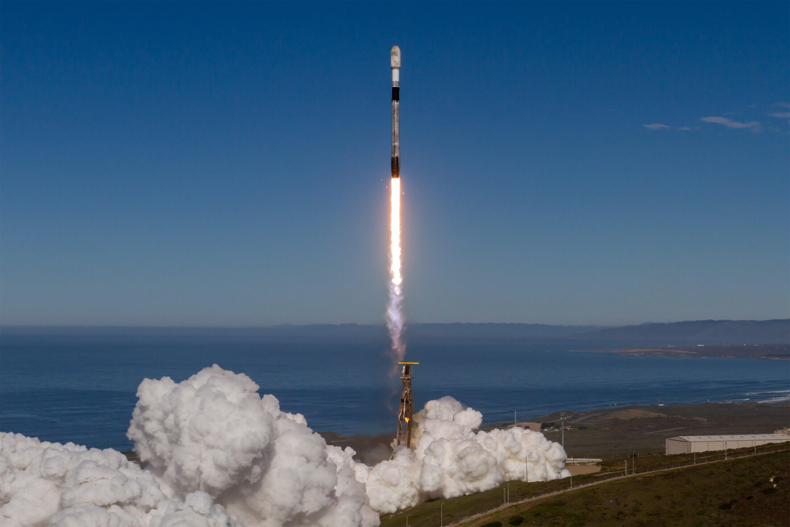 SpaceX's Transporter-15 Mission Launches Over 140 Payloads