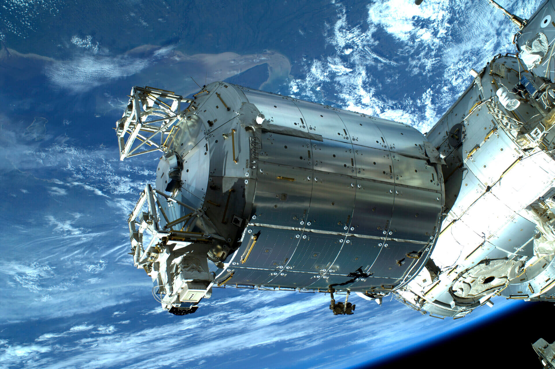 German Space Operations Center (GSOC) Selects Amino’s H200 Media Players for ISS Module Support