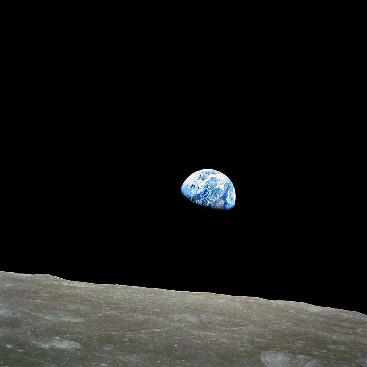 #Spacewatch GL Opinion: The Moon, War, and the Future of European Space