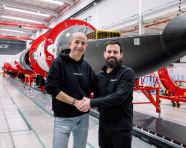 Sateliot and PLD Space Sign Contract for Dedicated launch of Two 'Tritó' Satellites with MIURA 5