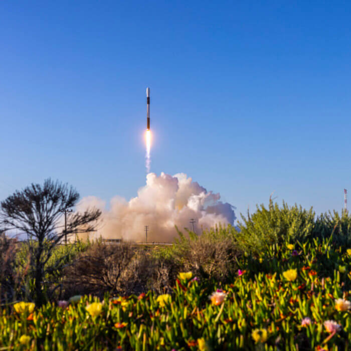 Firefly Successfully Launches its Alpha Rocket on 'Stairway to Seven' Mission to Deliver Lockheed Payload