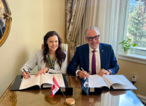 ESA and Canada Sign Agreement on the Exchange of Classified Information around Strategic Space Domains