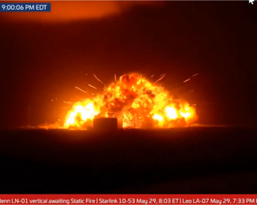 Blue Origin's New Glenn Orbital Launch Vehicle Explodes during Static Fire Test