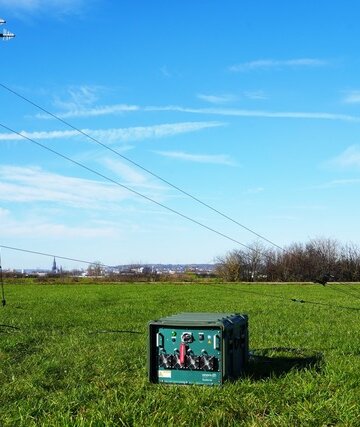 HENSOLDT Unveils 'SkyBarrier', a Mobile Broadband Jammer for Satellite-Based Navigation Signals