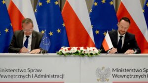 Eutelsat and Poland Sign Strategic MoU Supporting Poland's Participation in IRIS²