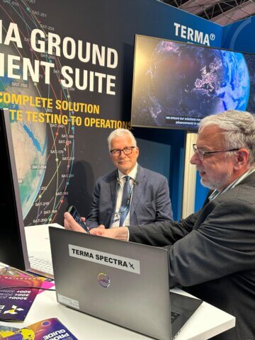 Torsten Kriening and Roger Patrick at SmallSat Amsterdam. Credit: SpaceWatch.Global