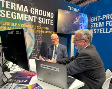 Torsten Kriening and Roger Patrick at SmallSat Amsterdam. Credit: SpaceWatch.Global