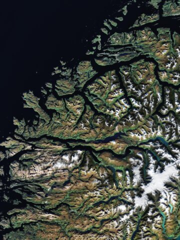 The Jostedalsbreen glacier, Norway, seen from space. Credit: ESA