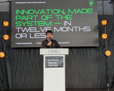 Sven Weizenegger, Cyber Information Hub, at the first European Defense Tech Hub Festival; Credits: SpaceWatch.Global