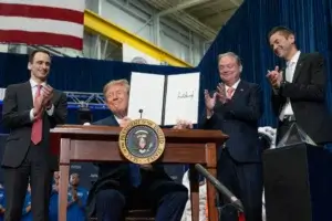 Trump Signs Executive Order on the Establishment of a U.S. Space Academy to Strengthen Space Workforce