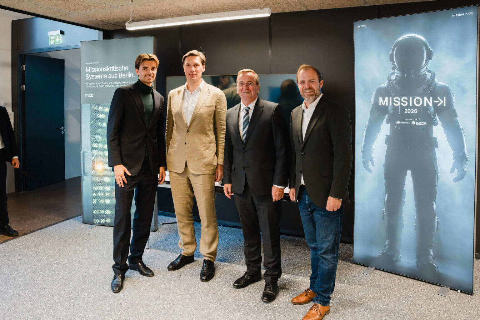 “Space Has Become Part of the Battlefield” – Pistorius Visits Berlin Defence-Tech Start-up Ahead of Mission-K