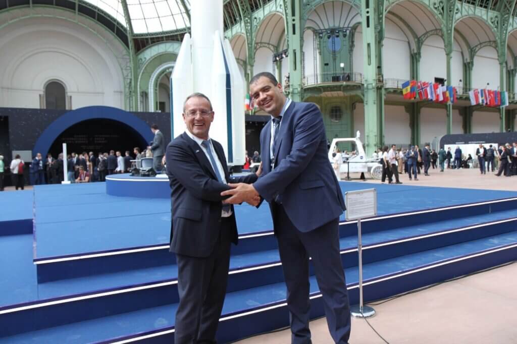 Eutelsat And Infinite Orbits Partner On GEO Satellite Life-Extension Mission