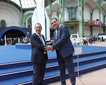Eutelsat And Infinite Orbits Partner On GEO Satellite Life-Extension Mission