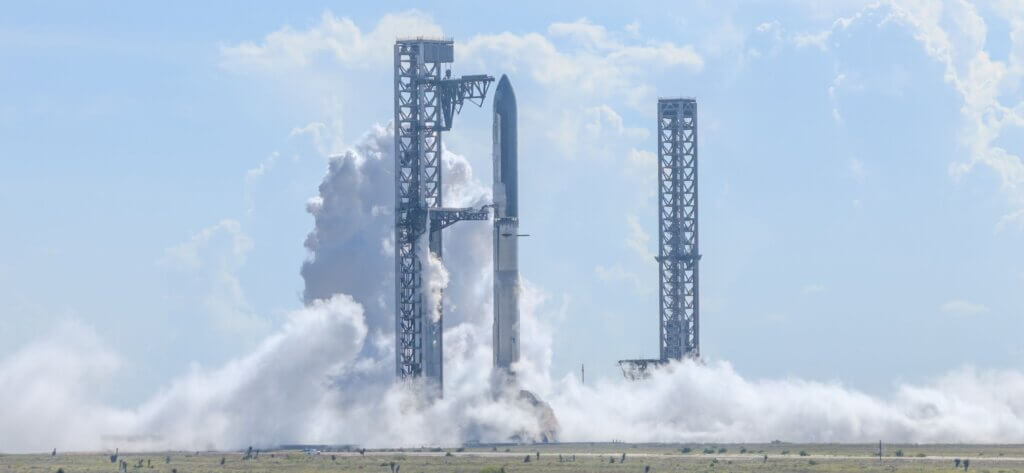 SpaceX Prepares Starship for First Orbital Flight and In-Orbit Starlink Deployment