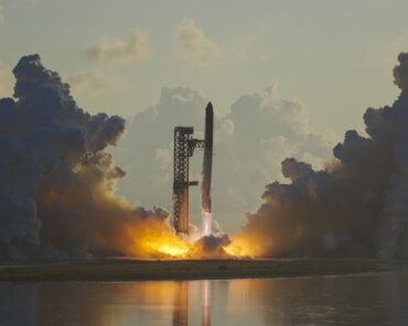 Starship Reaches Orbit for First Time, Deploys 26 Starlink V3 Satellites