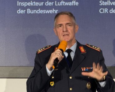 Lt Gen Holger Neumann; Credits: SpaceWatch.Global